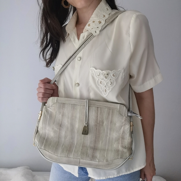 *sold* Vintage grey and gold shoulder bag, retro purse - Picture 9 of 9